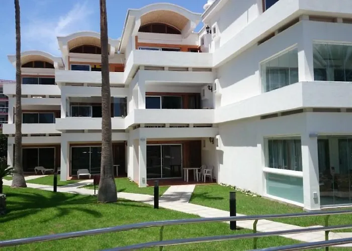 Privado En Complejo Aida *